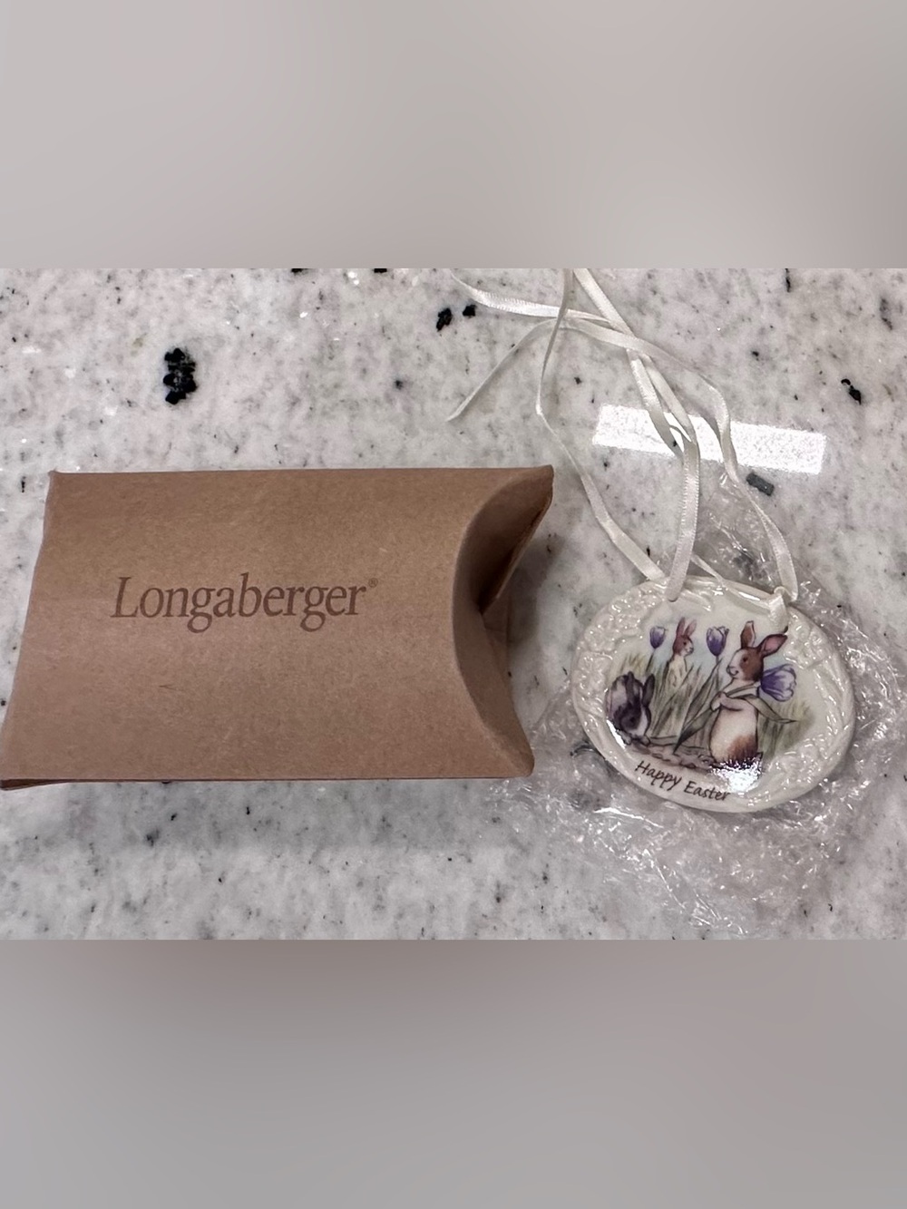 Longaberger 2006 Easter Bunny Rabbit Tie-On Charm for Basket NIB - Picture 3 of 5
